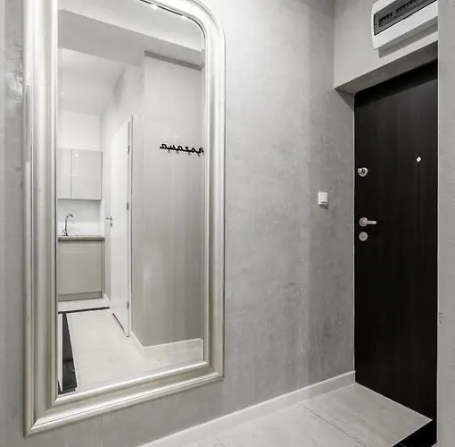 דירה Apartament Centrum Zurawia ורשה